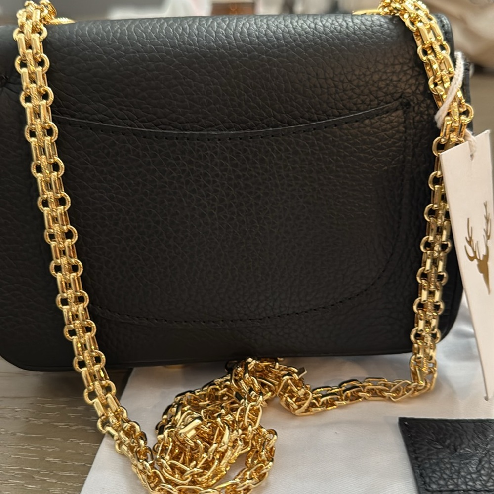 Taxidermy 100 💯 original Black Leather Crossbody Bag with Gold Accent - Picture 4 of 6